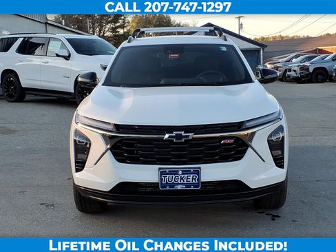 New 2026 Chevrolet Trax RS FWD image 2