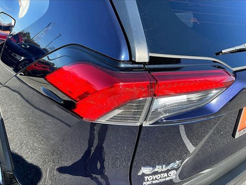 Used 2019 Toyota RAV4 XLE w/ Convenience Package image 20