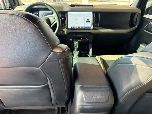 Used 2021 Ford Bronco Wildtrak AWD/4WD image 11