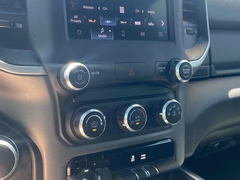 Certified 2022 RAM 1500 Big Horn AWD/4WD image 24