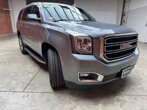 Used 2019 GMC Yukon SLE w/ SLE Value Package image 7