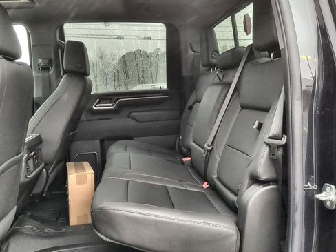 New 2025 GMC Sierra 2500 SLT w/ SLT Premium Package image 26