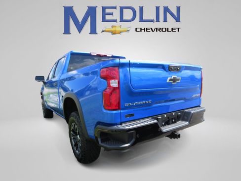 Used 2026 Chevrolet Silverado 1500 ZR2 AWD/4WD image 4