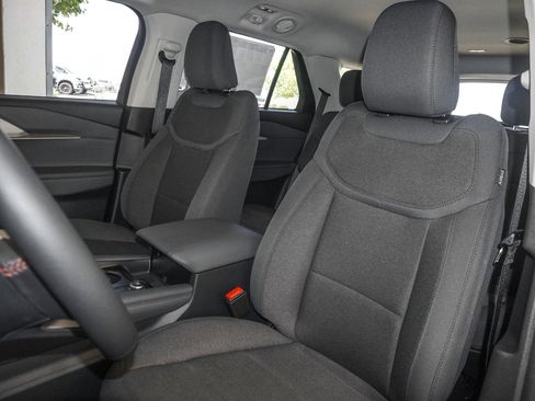 New 2026 Ford Explorer Active image 23