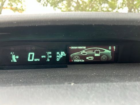 Used 2014 Toyota Prius Two FWD image 22
