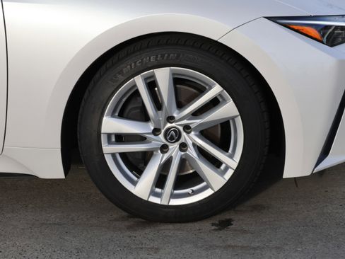 Used 2023 Lexus IS 300 w/ Comfort Package image 11