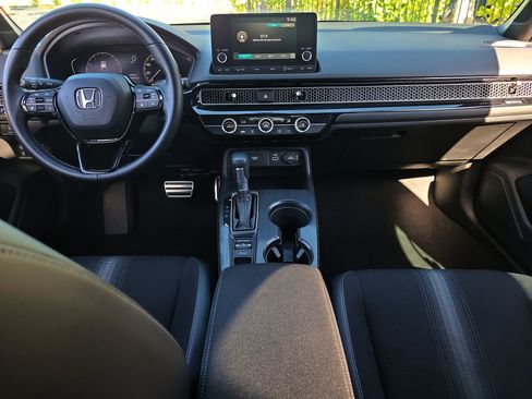 Used 2024 Honda Civic Sport image 15