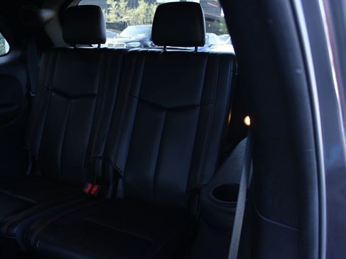 Used 2015 Dodge Durango R/T w/ Blacktop Package AWD/4WD image 21