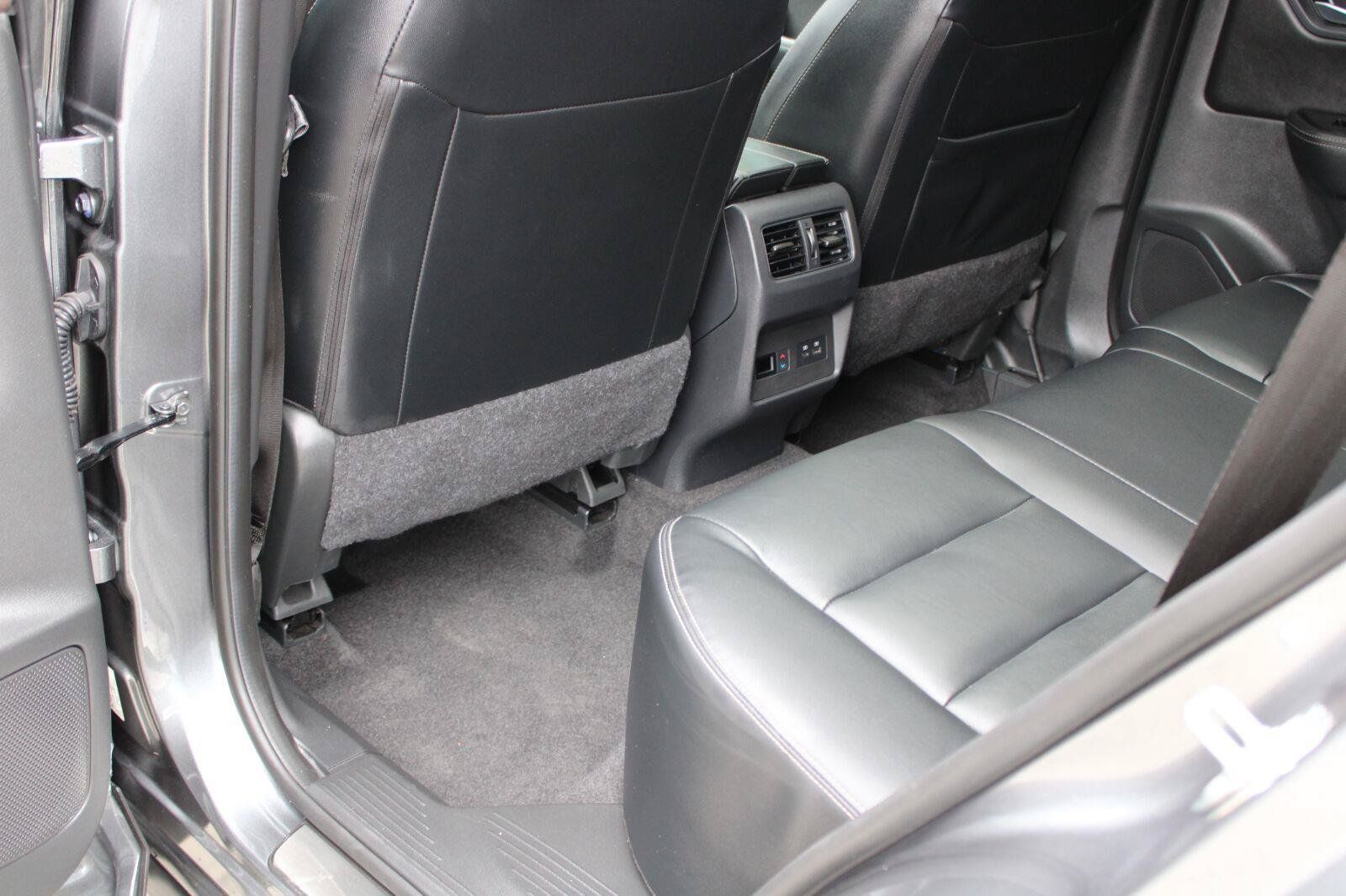 Used 2023 Nissan Rogue SL w/ SL Premium Package FWD image 47