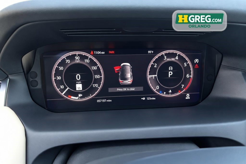 Used 2020 Land Rover Discovery Sport SE AWD/4WD image 15