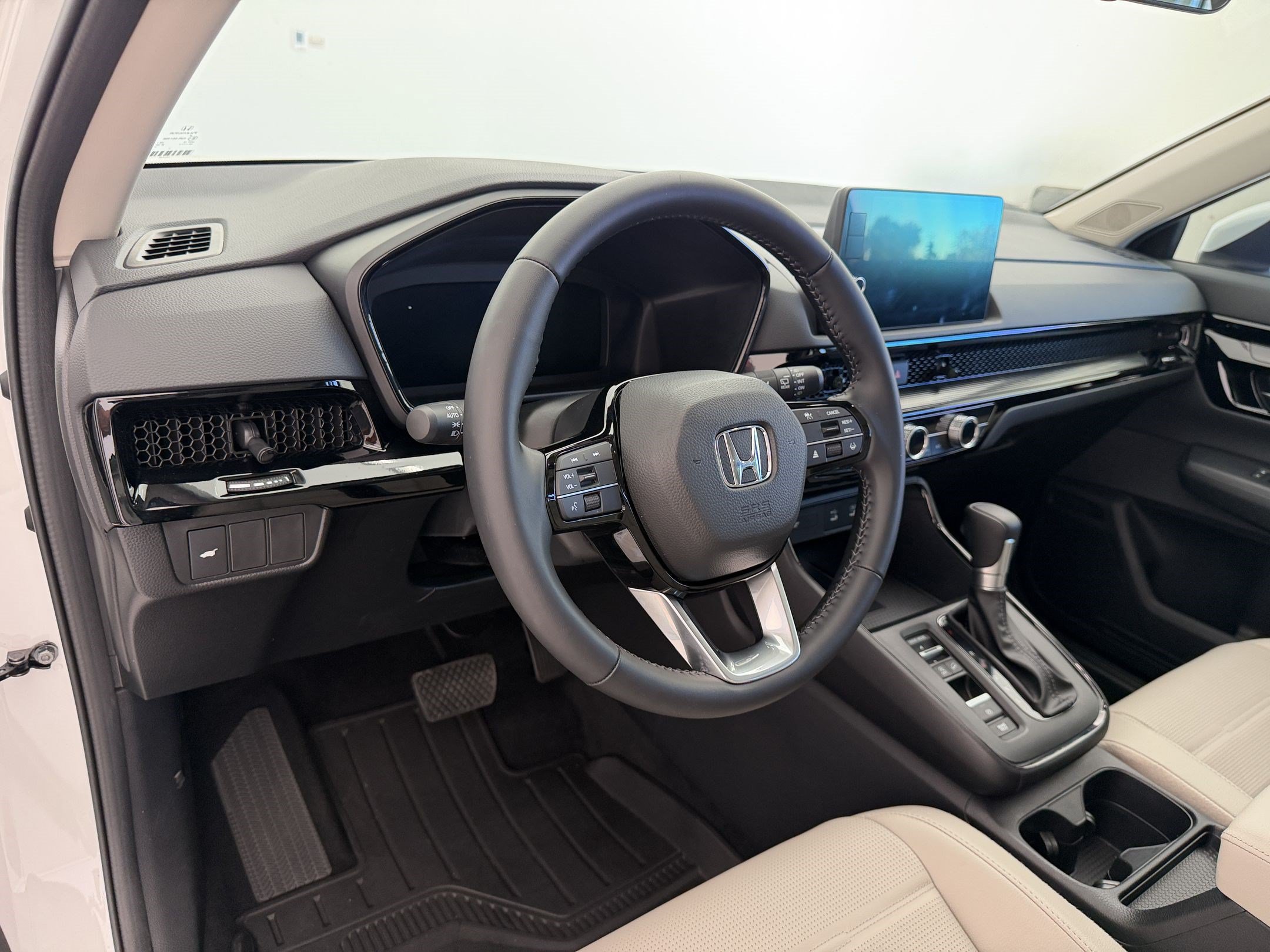 Used 2026 Honda CR-V EX-L image 4