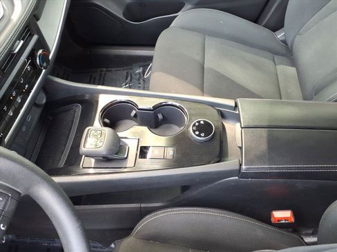 Used 2023 Nissan Rogue S AWD/4WD image 14