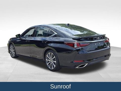 Used 2021 Lexus ES 350 w/ Premium Package FWD image 5