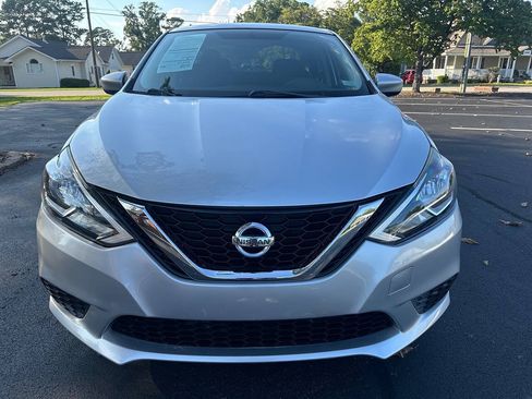 Used 2016 Nissan Sentra SV FWD image 3