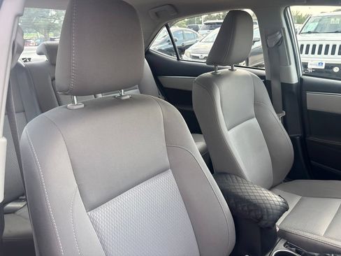 Used 2016 Toyota Corolla LE FWD image 24
