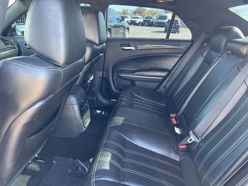 Used 2020 Chrysler 300 S image 28