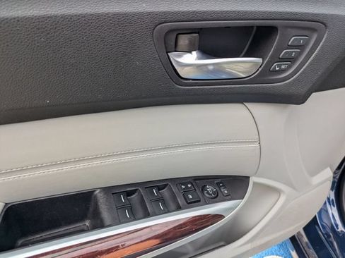Used 2015 Acura TLX FWD image 24