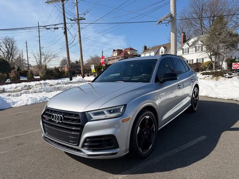 Used 2019 Audi SQ5 Prestige w/ Prestige Package image 3