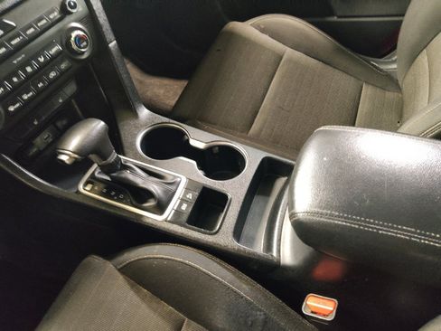 Used 2022 Kia Sportage LX w/ LX FWD Value Edition Package image 26