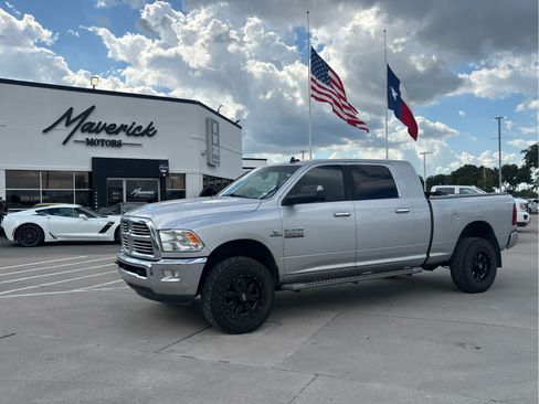 Used 2017 RAM 2500 Big Horn AWD/4WD image 1