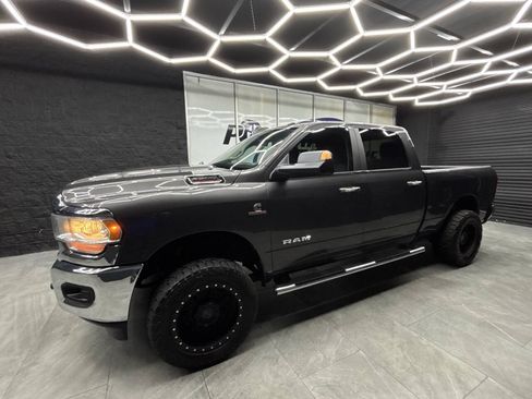 Used 2019 RAM 2500 Big Horn RWD image 9
