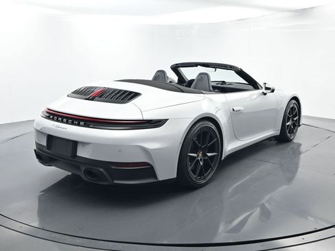 Certified 2025 Porsche 911 Carrera RWD image 14