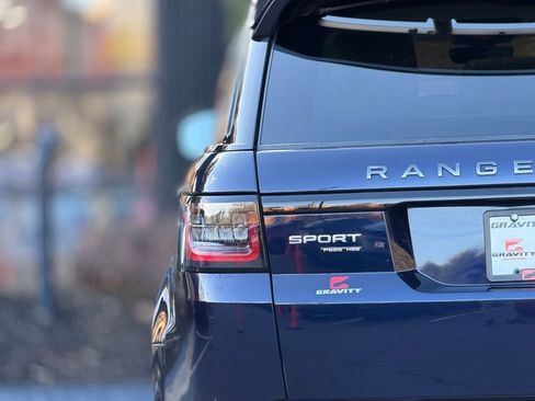 Used 2022 Land Rover Range Rover Sport HSE Dynamic image 15