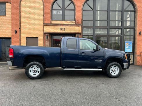 Used 2011 GMC Sierra 2500 SLT AWD/4WD image 13