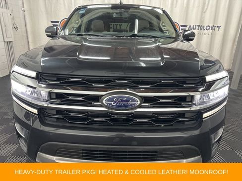 Used 2023 Ford Expedition Max Limited AWD/4WD image 4