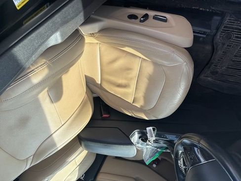 Used 2017 Ford Explorer Limited w/ Equipment Group 301A image 6