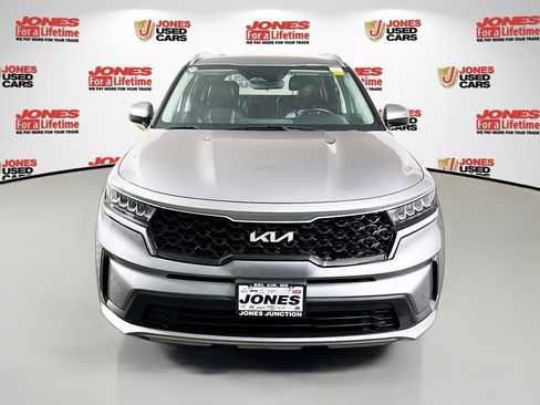 Used 2022 Kia Sorento S image 13