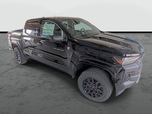 New 2026 Chevrolet Colorado W/T w/ WT Custom Package AWD/4WD image 14