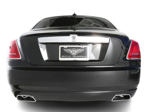 Used 2017 Rolls-Royce Ghost RWD image 12