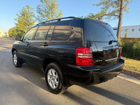 Used 2001 Toyota Highlander 4WD V6 image 2