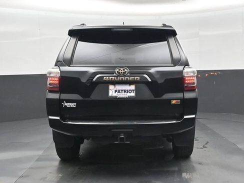 Used 2023 Toyota 4Runner Limited RWD image 32