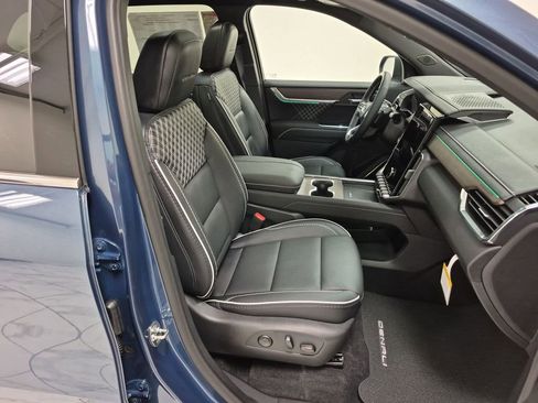 New 2026 GMC Acadia Denali image 29