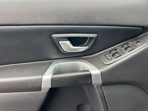 Used 2012 Volvo XC90 3.2 image 12