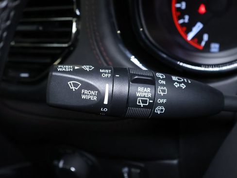 Used 2024 Dodge Durango GT AWD/4WD image 25