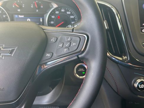 Used 2024 Chevrolet Equinox RS image 41