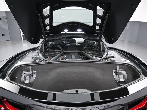 Used 2026 Chevrolet Corvette Stingray Coupe w/ Battery Protection Package RWD image 27