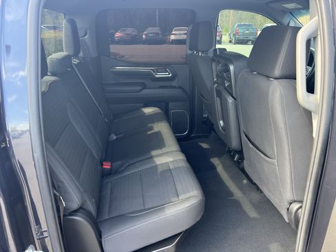 Used 2024 Chevrolet Silverado 1500 RST w/ Z71 Off-Road Package image 16