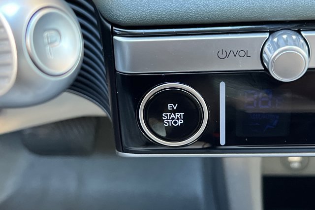 Certified 2024 Hyundai Ioniq 5 Limited RWD image 28
