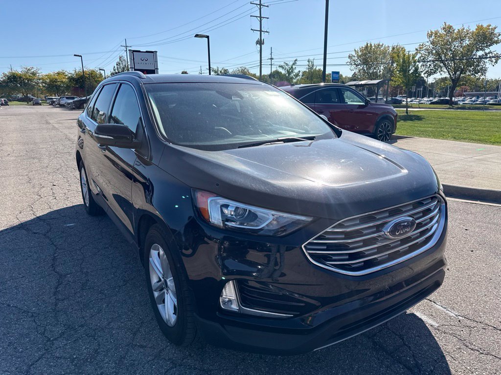 Used 2020 Ford Edge SEL w/ Cold Weather Package AWD/4WD image 3