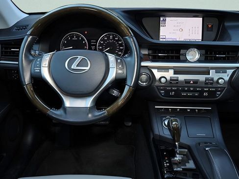 Used 2014 Lexus ES 350 image 18