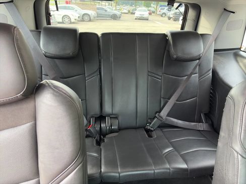 Used 2020 Cadillac Escalade 2WD image 26