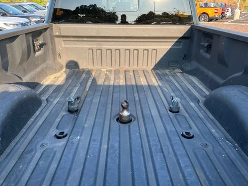 Used 2022 Ford F350 Lariat w/ Lariat Ultimate Package AWD/4WD image 9