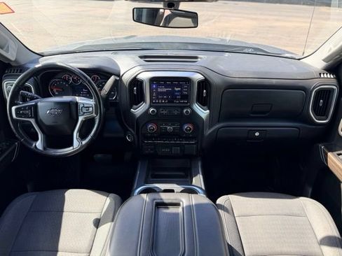 Used 2020 Chevrolet Silverado 1500 RST AWD/4WD image 23