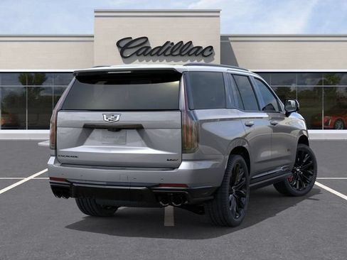 New 2026 Cadillac Escalade V w/ LPO, ONYX Package AWD/4WD image 4