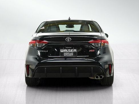 Used 2025 Toyota Corolla XSE FWD image 4