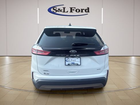 Certified 2024 Ford Edge SEL AWD/4WD image 6